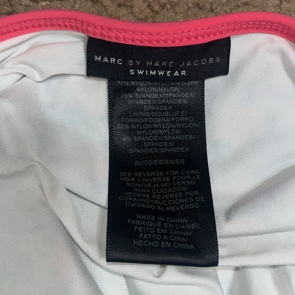 Marc by Marc Jacobs Jerrie Rose Floral One Piece Swimsuit Pale Jade XL - Picture 9 of 9